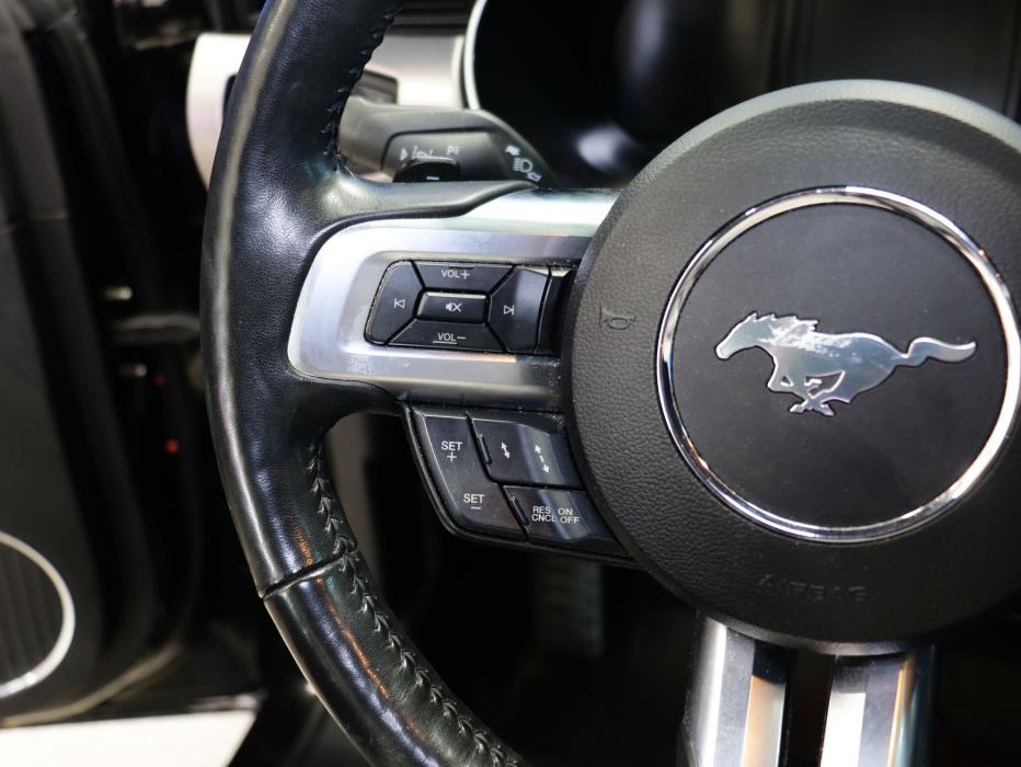 Ford Mustang 2020