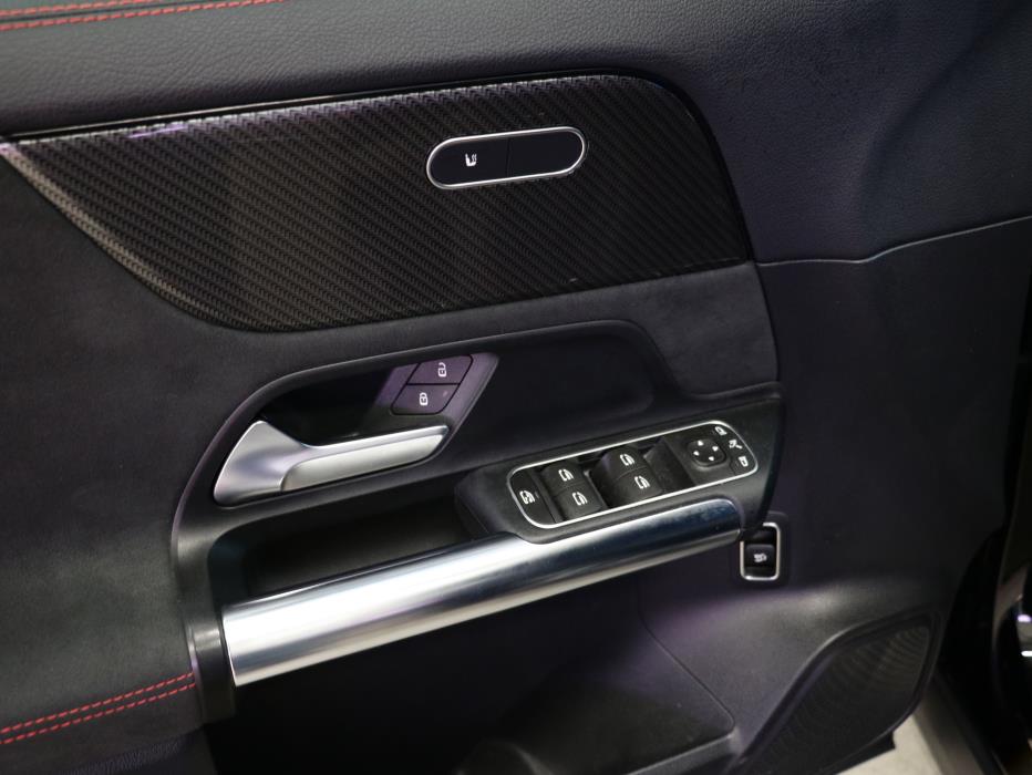 Mercedes-Benz GLA 2020