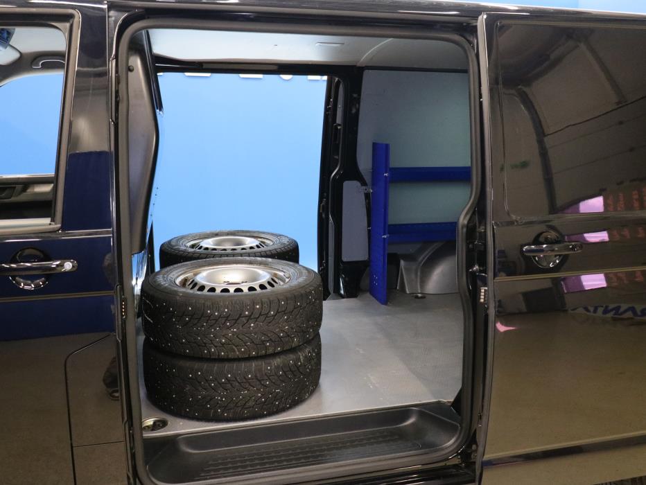Volkswagen Transporter 2021