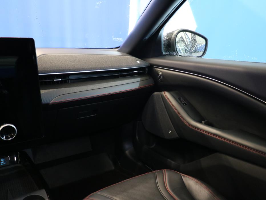 Ford Mustang Mach-E 2023