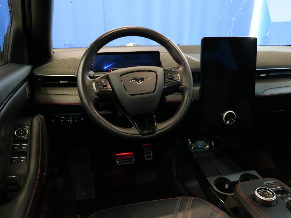 Ford Mustang Mach-E 2023