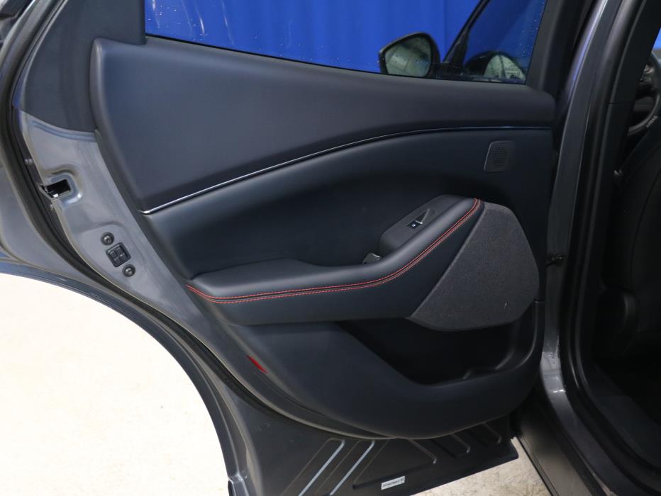 Ford Mustang Mach-E 2023