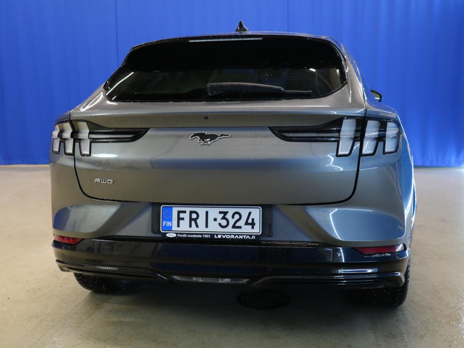 Ford Mustang Mach-E 2023