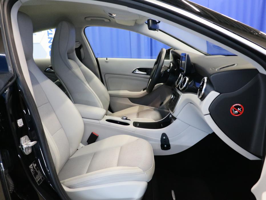 Mercedes-Benz CLA 2014