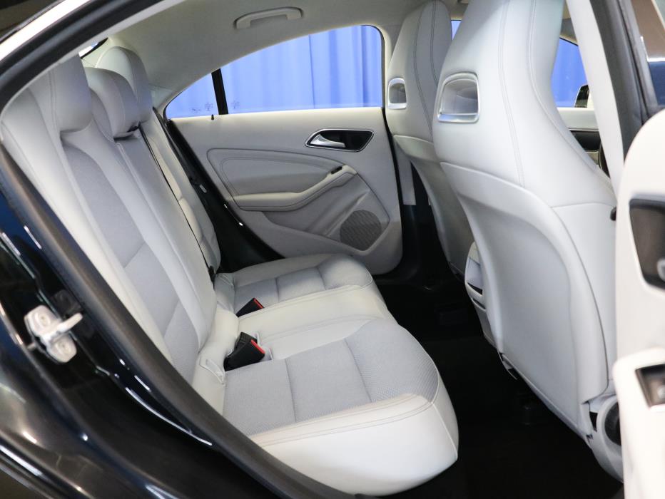 Mercedes-Benz CLA 2014