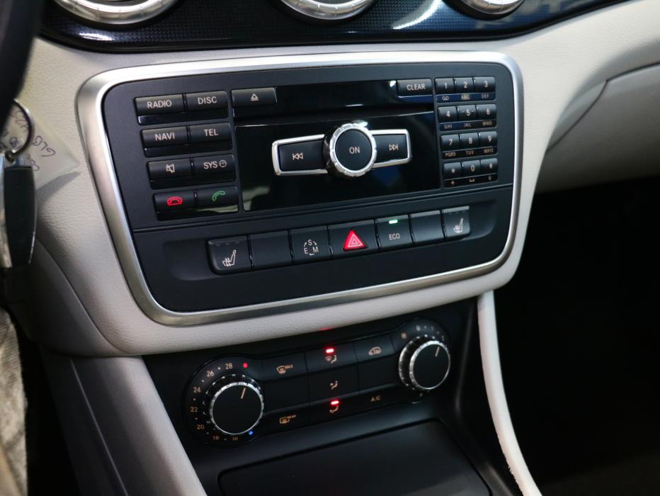 Mercedes-Benz CLA 2014