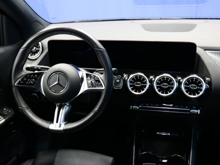Mercedes-Benz EQA 2025