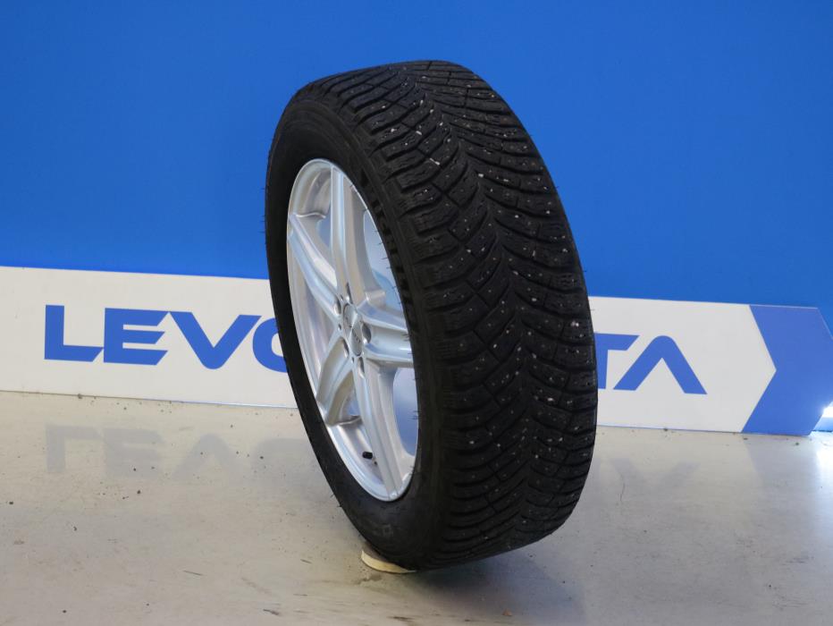 Mercedes-Benz EQA 2025