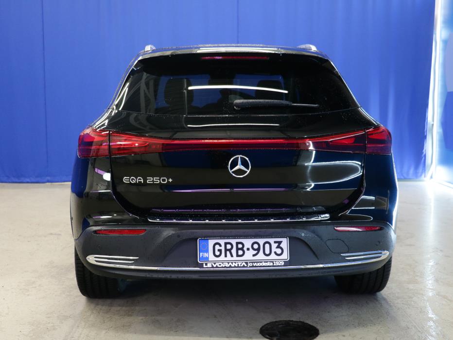 Mercedes-Benz EQA 2025