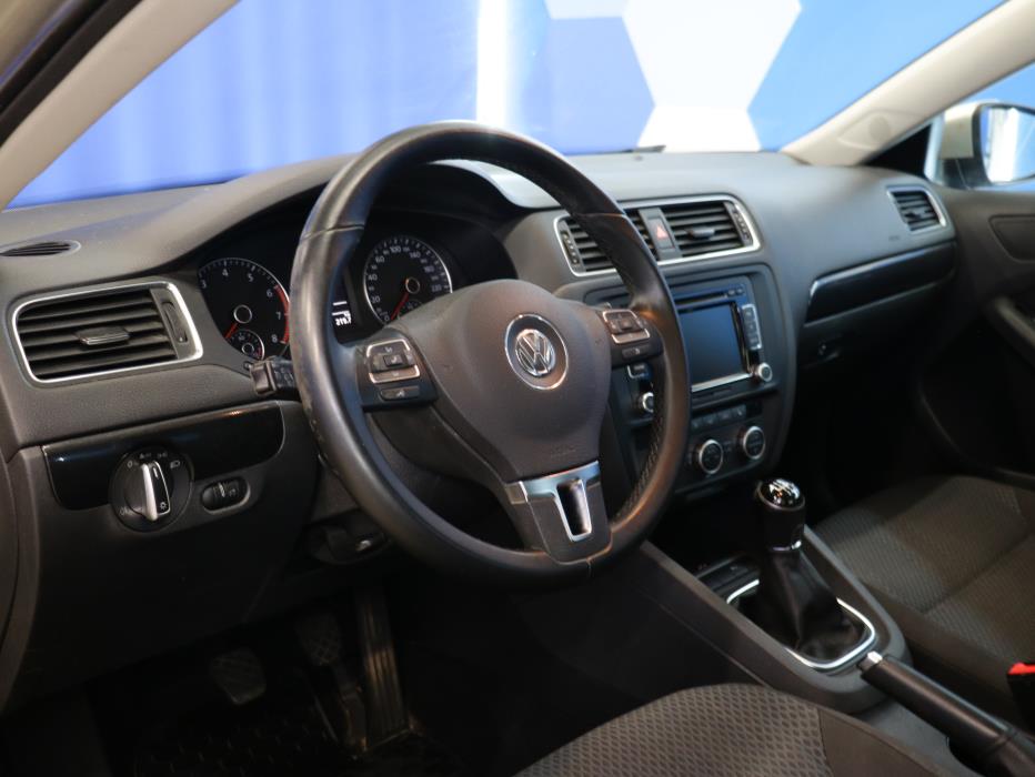 Volkswagen Jetta 2013