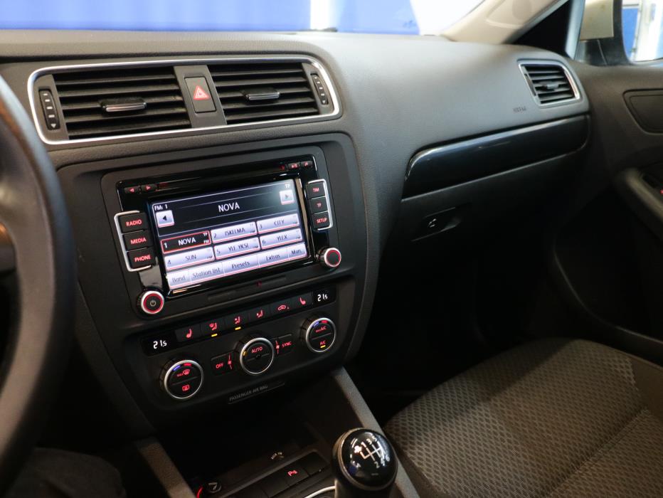 Volkswagen Jetta 2013