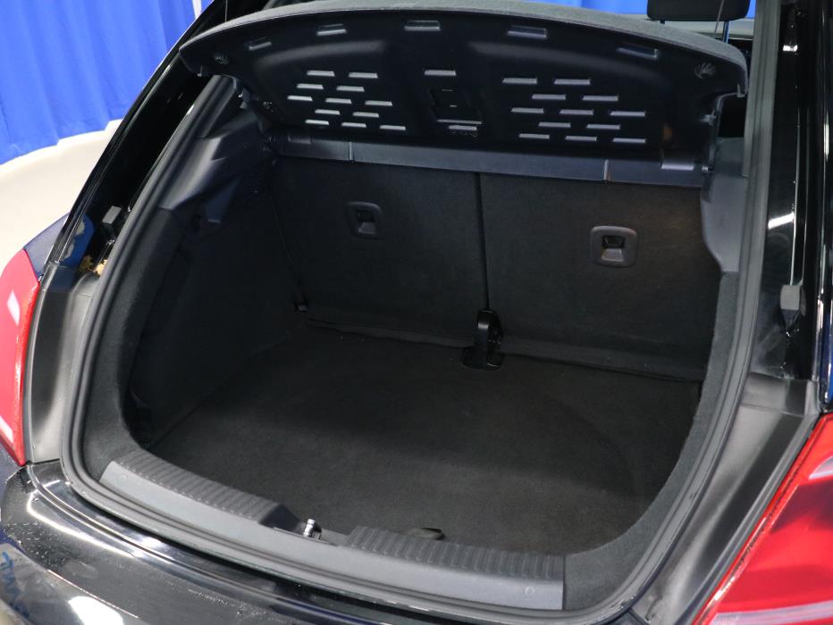 Volkswagen Beetle 2015