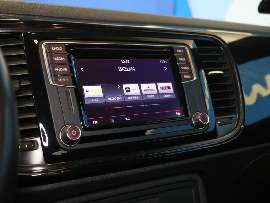 Volkswagen Beetle 2015