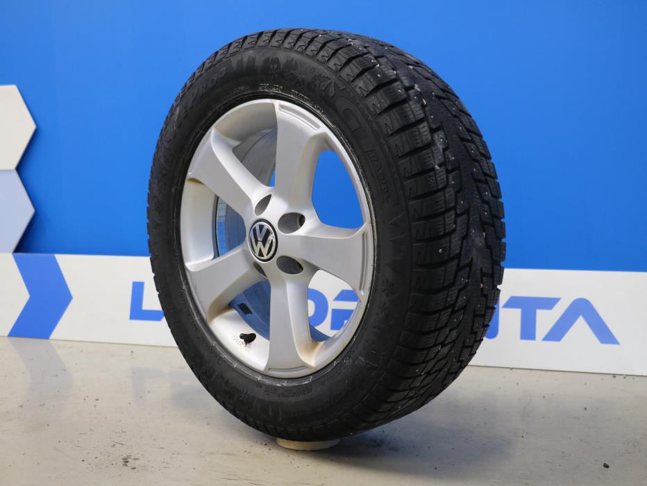 Volkswagen Beetle 2015