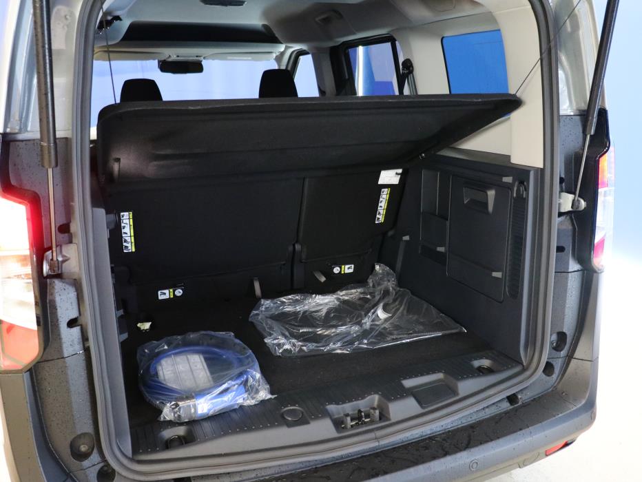 Ford Tourneo Courier 2025