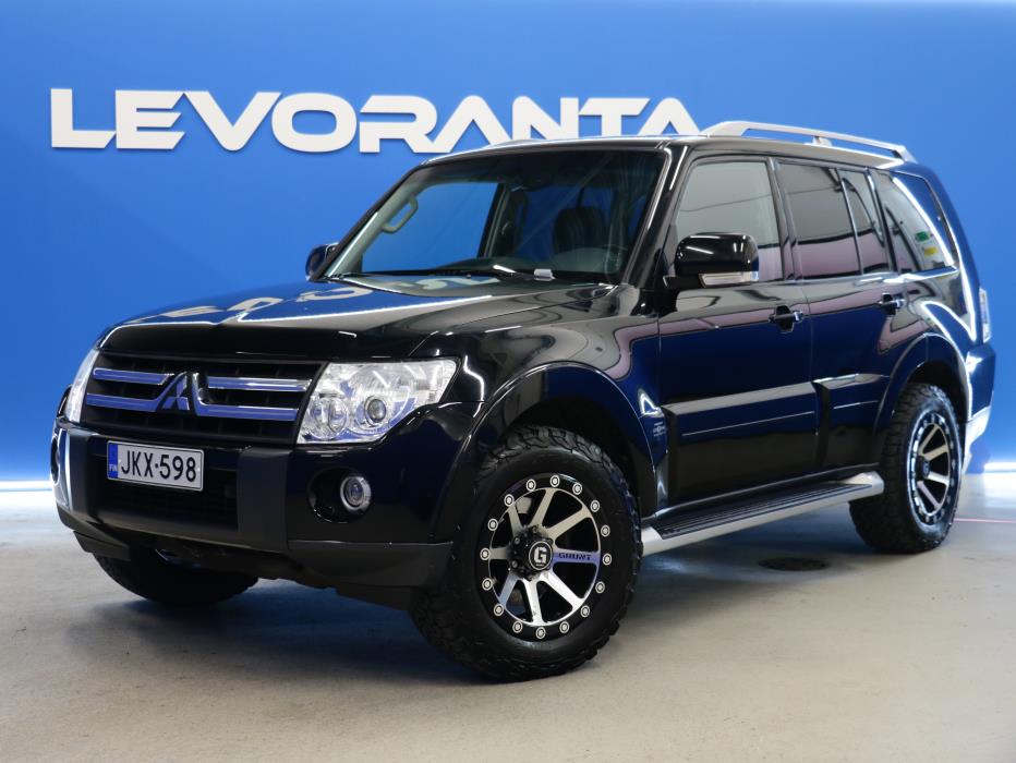 Mitsubishi Pajero 2008
