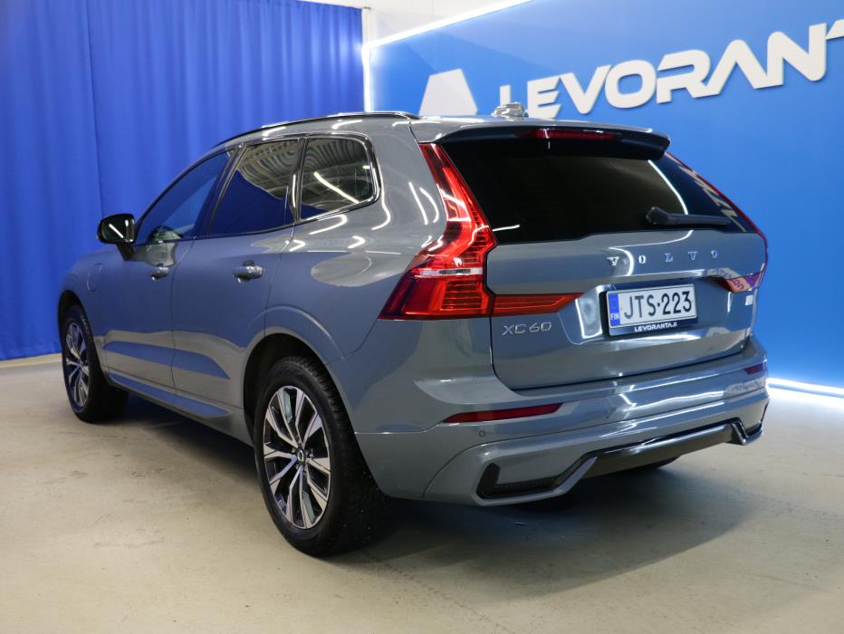 Volvo XC60 2022