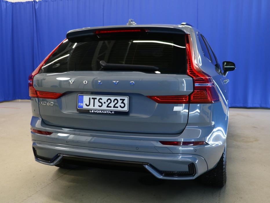 Volvo XC60 2022