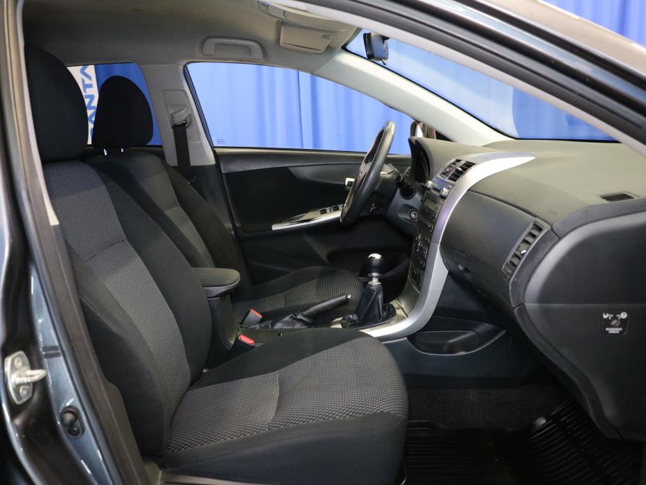 Toyota Corolla 2012