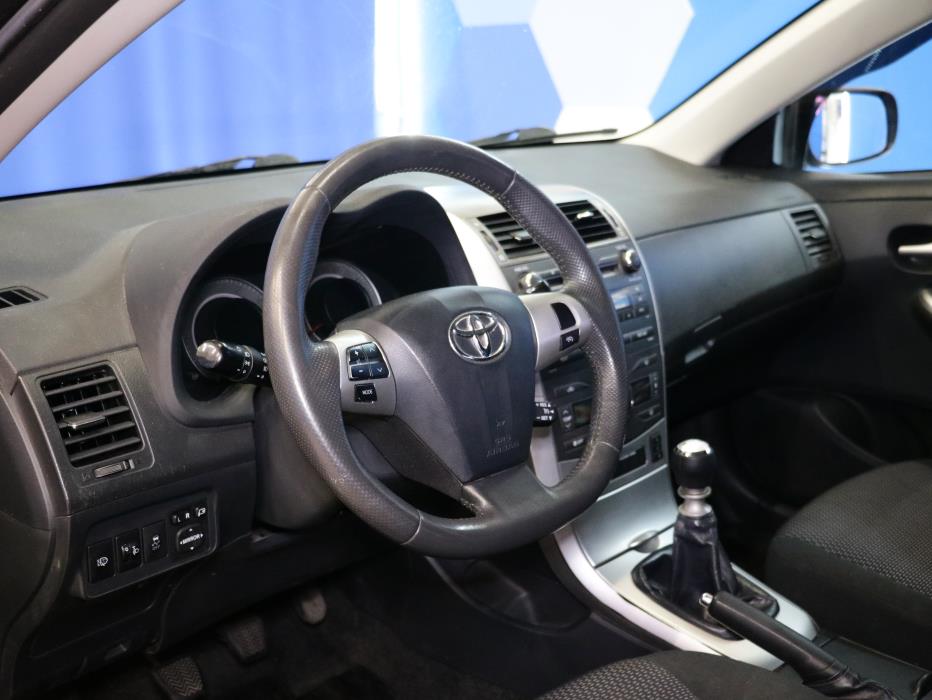 Toyota Corolla 2012