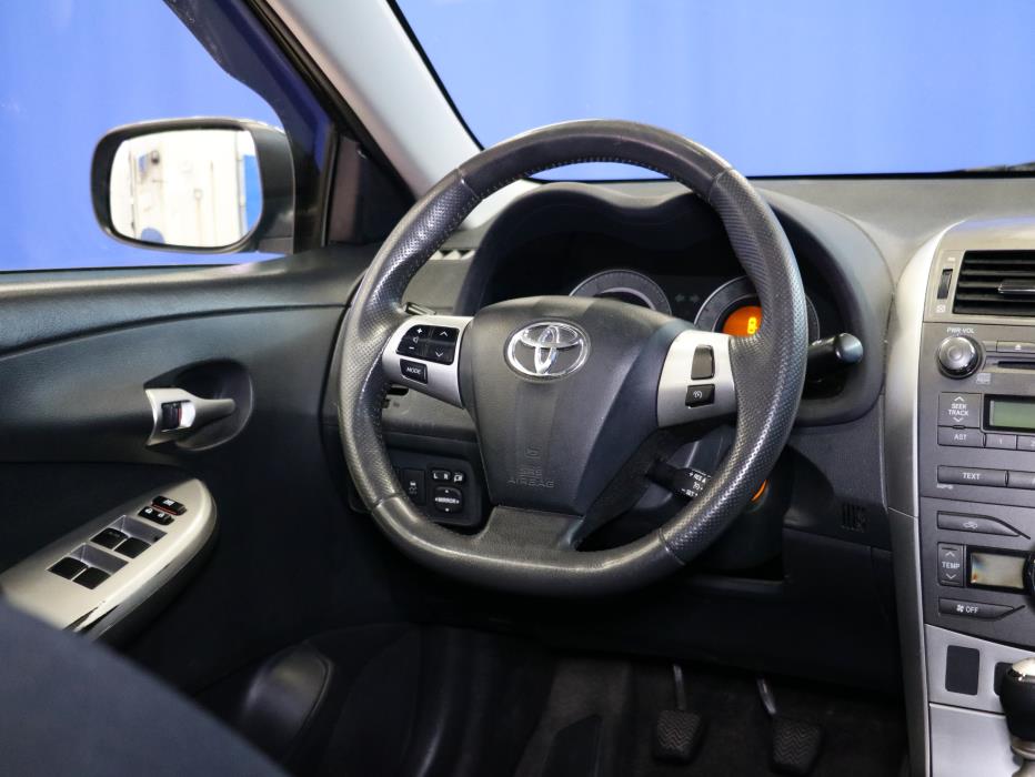 Toyota Corolla 2012