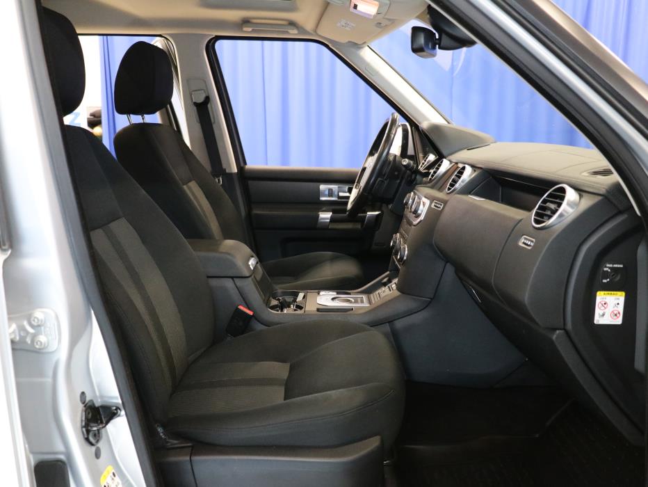 Land Rover Discovery 2014