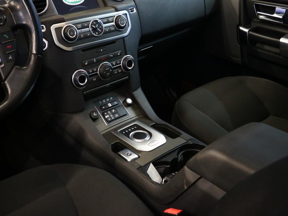 Land Rover Discovery 2014