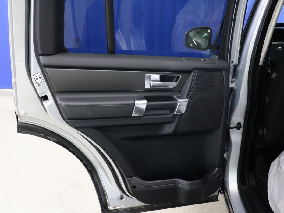 Land Rover Discovery 2014