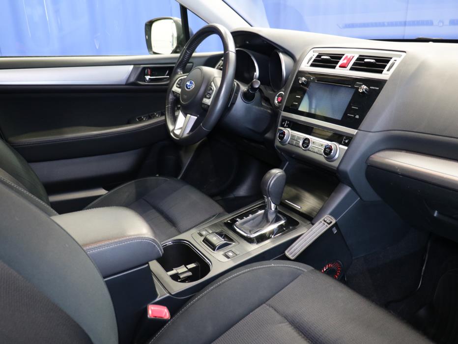 Subaru Outback 2016