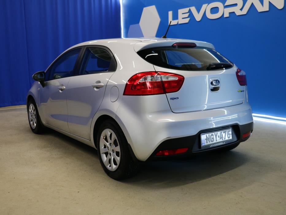 Kia Rio 2012