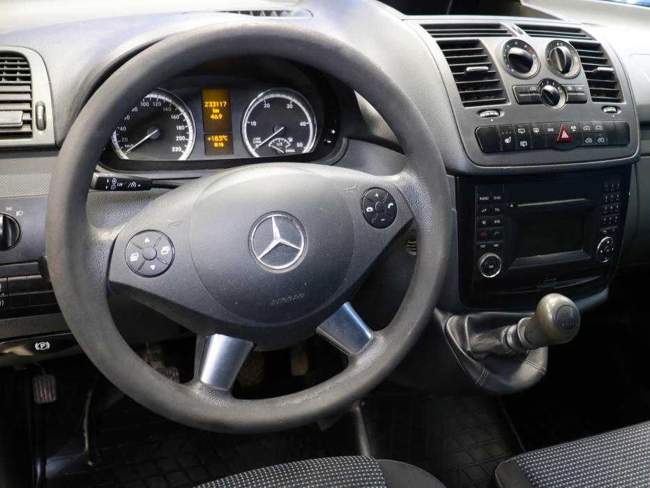 Mercedes-Benz Vito 2010