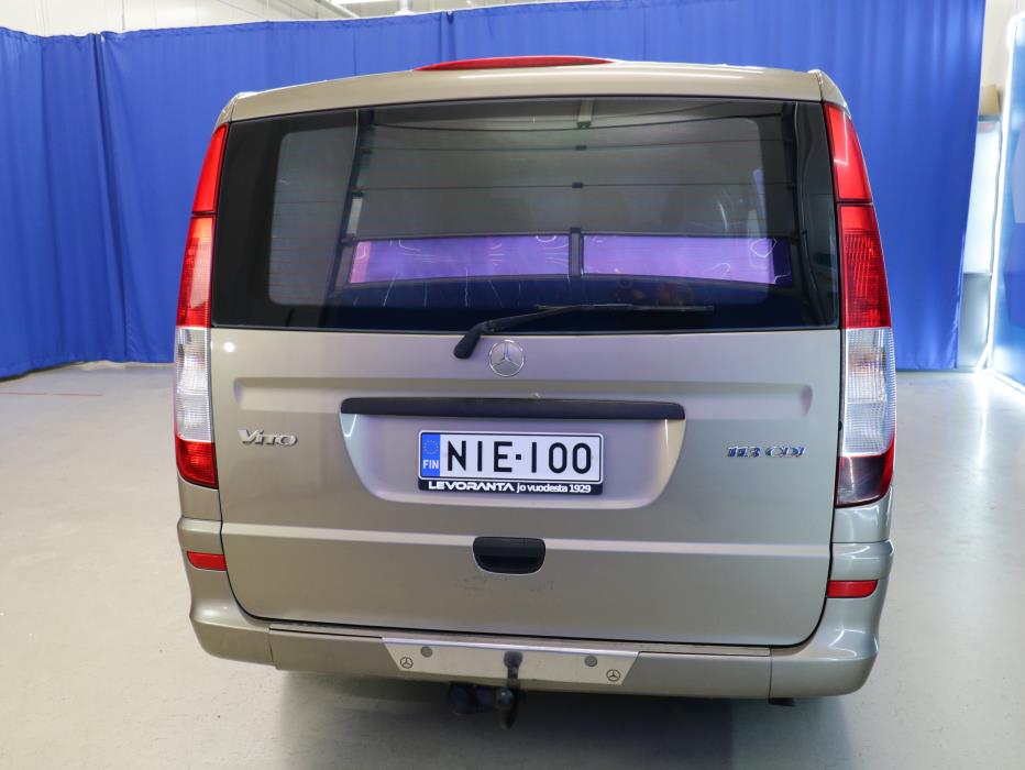 Mercedes-Benz Vito 2010