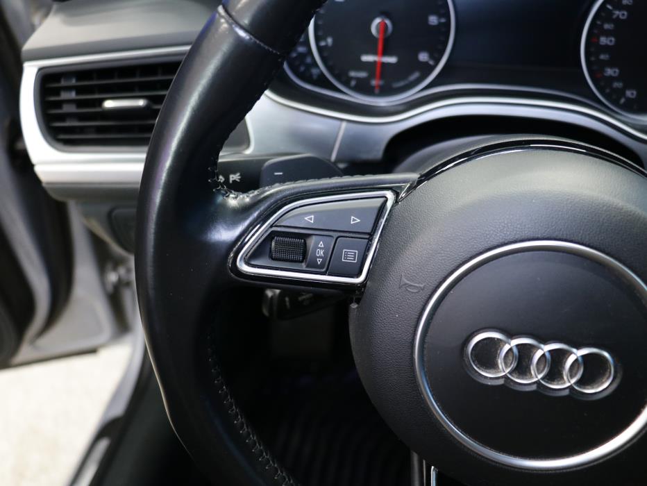 Audi A6 allroad quattro 2015