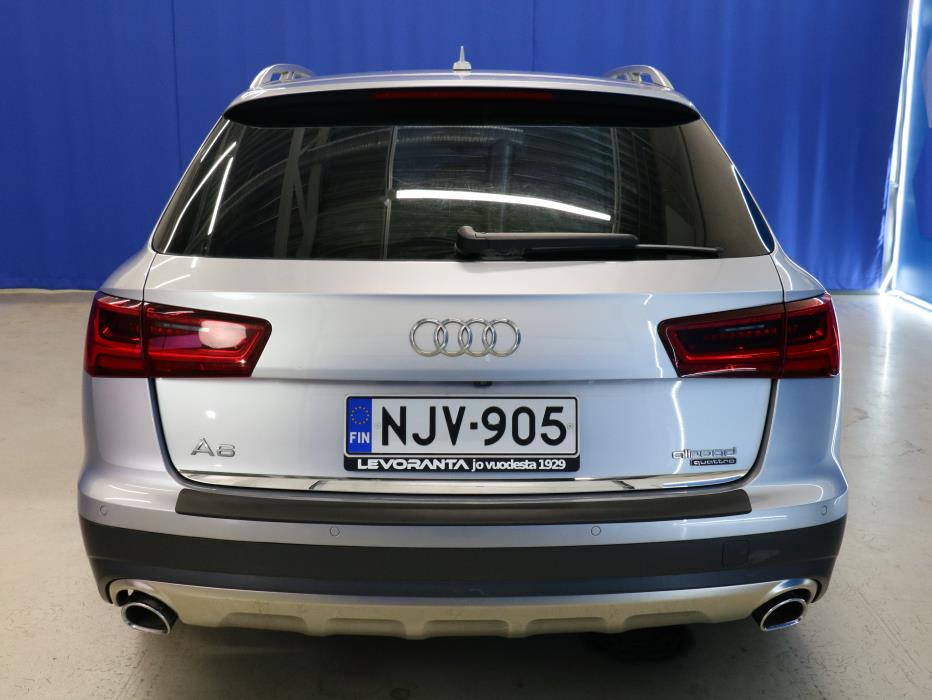 Audi A6 allroad quattro 2015