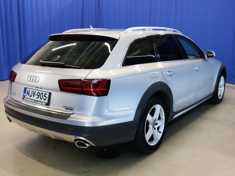 Audi A6 allroad quattro 2015