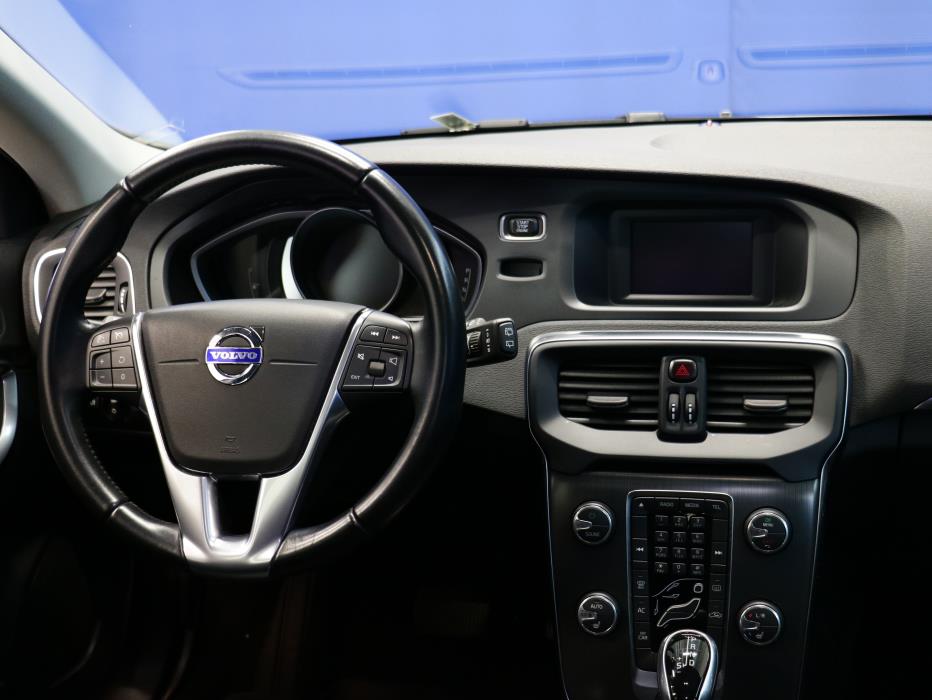 Volvo V40 2015