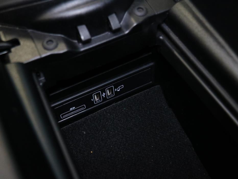 Mercedes-Benz E 2017