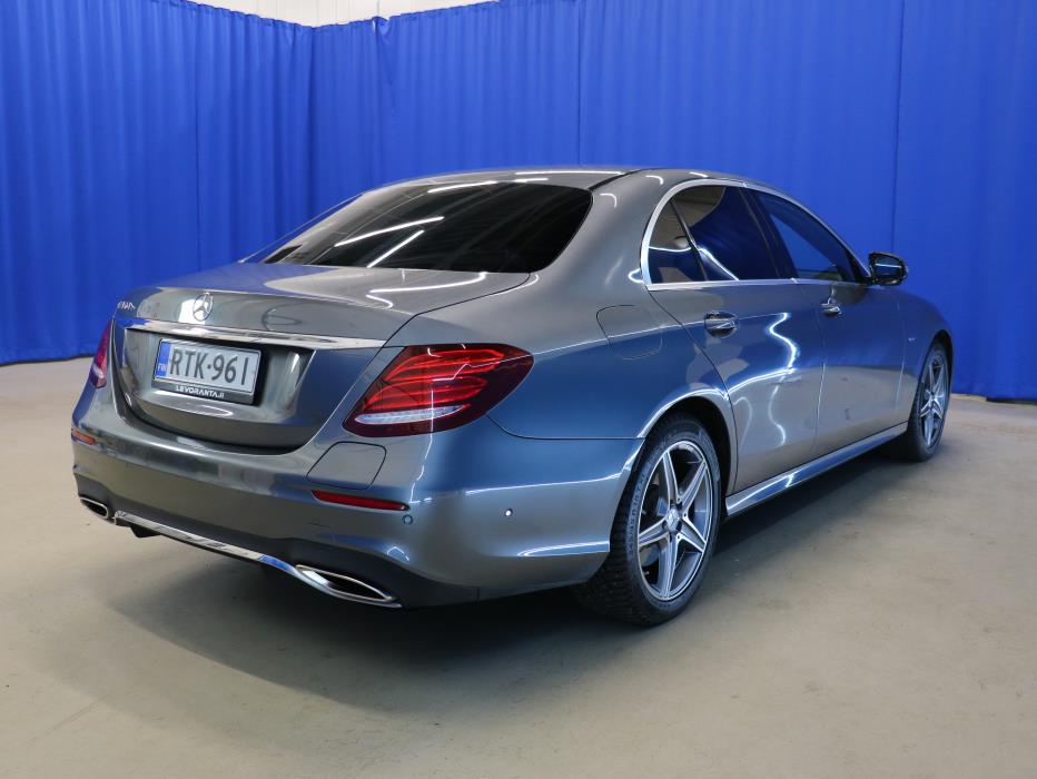 Mercedes-Benz E 2017