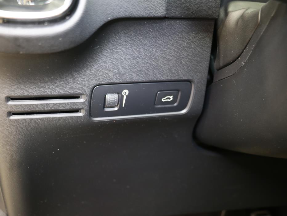 Volvo XC40 2022