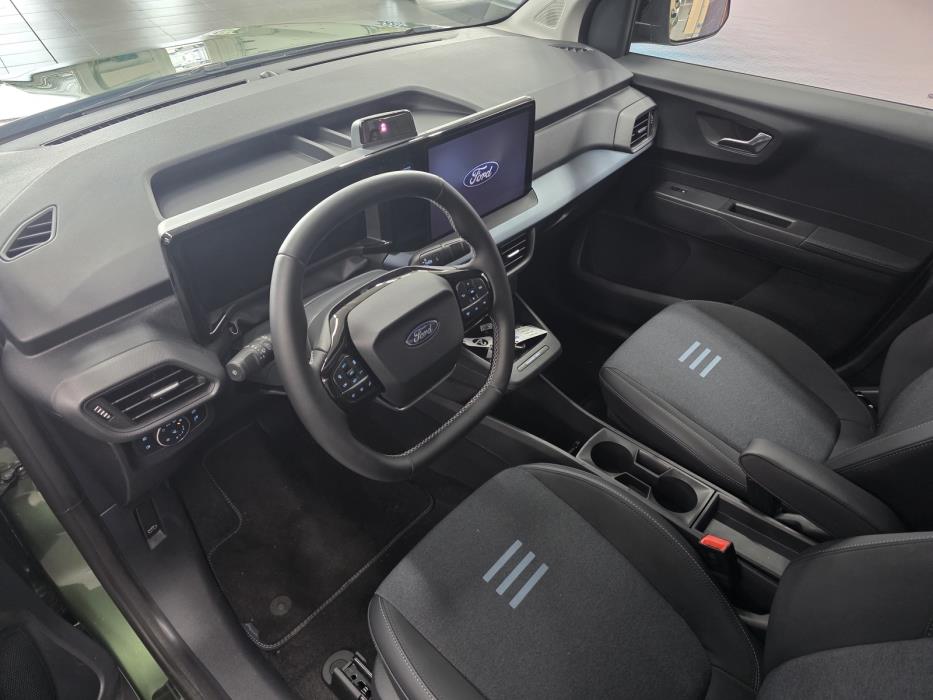 Ford Tourneo Courier 2026