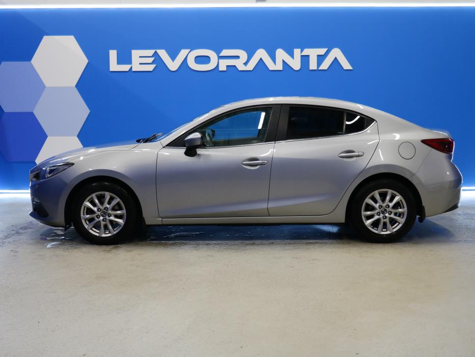 Mazda Mazda3 2015
