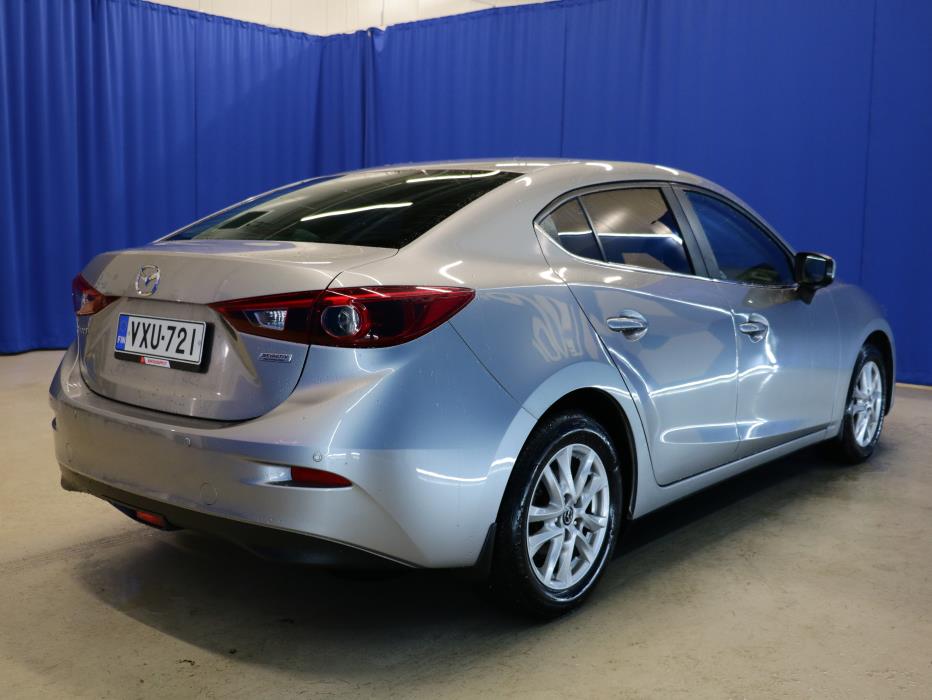 Mazda Mazda3 2015