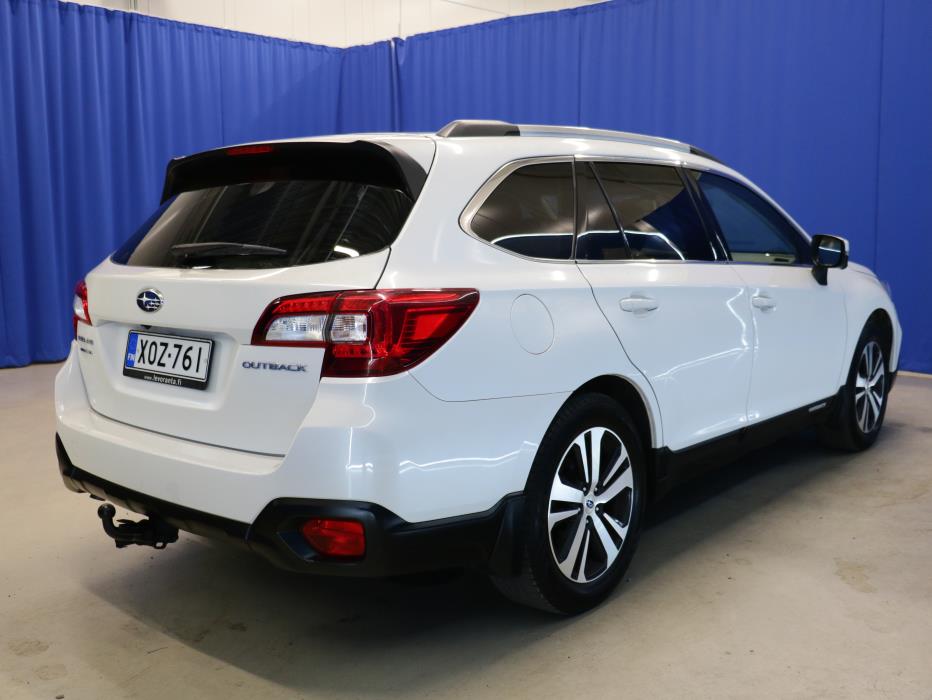Subaru Outback 2018
