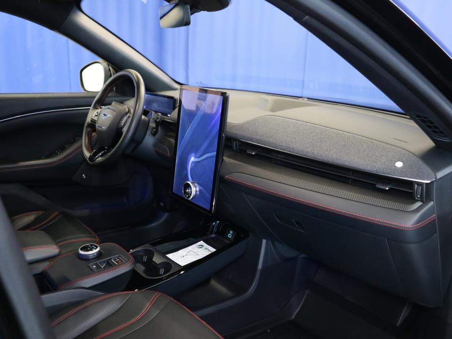 Ford Mustang Mach-E 2024