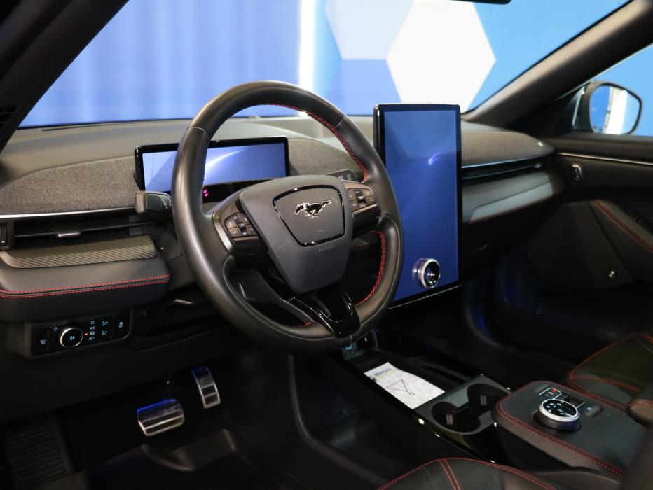 Ford Mustang Mach-E 2024