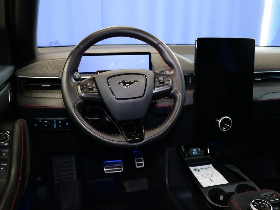 Ford Mustang Mach-E 2024