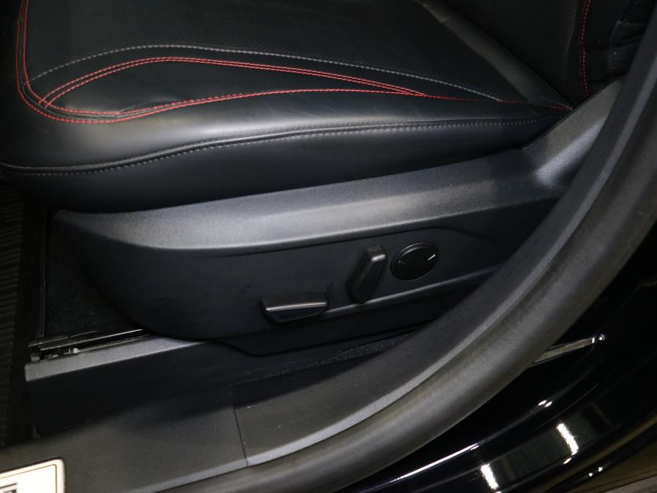 Ford Mustang Mach-E 2024