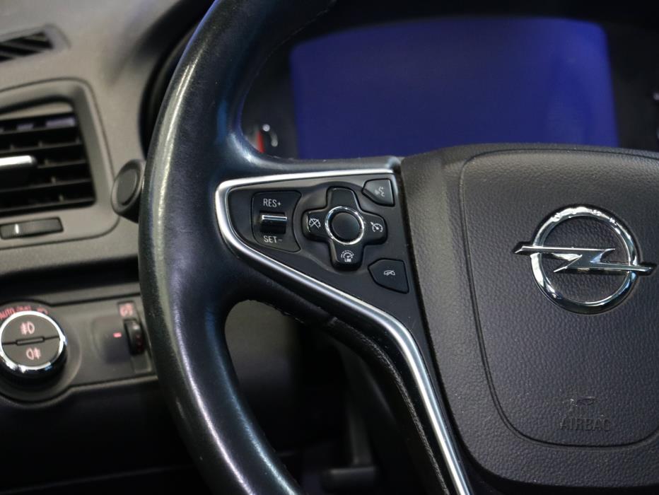 Opel Insignia 2015