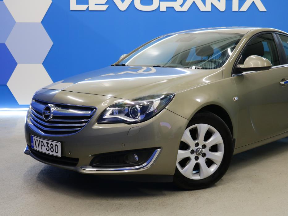 Opel Insignia 2015