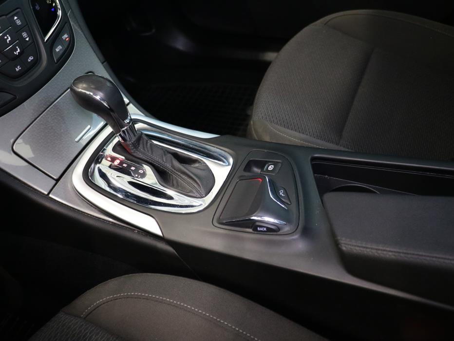Opel Insignia 2015